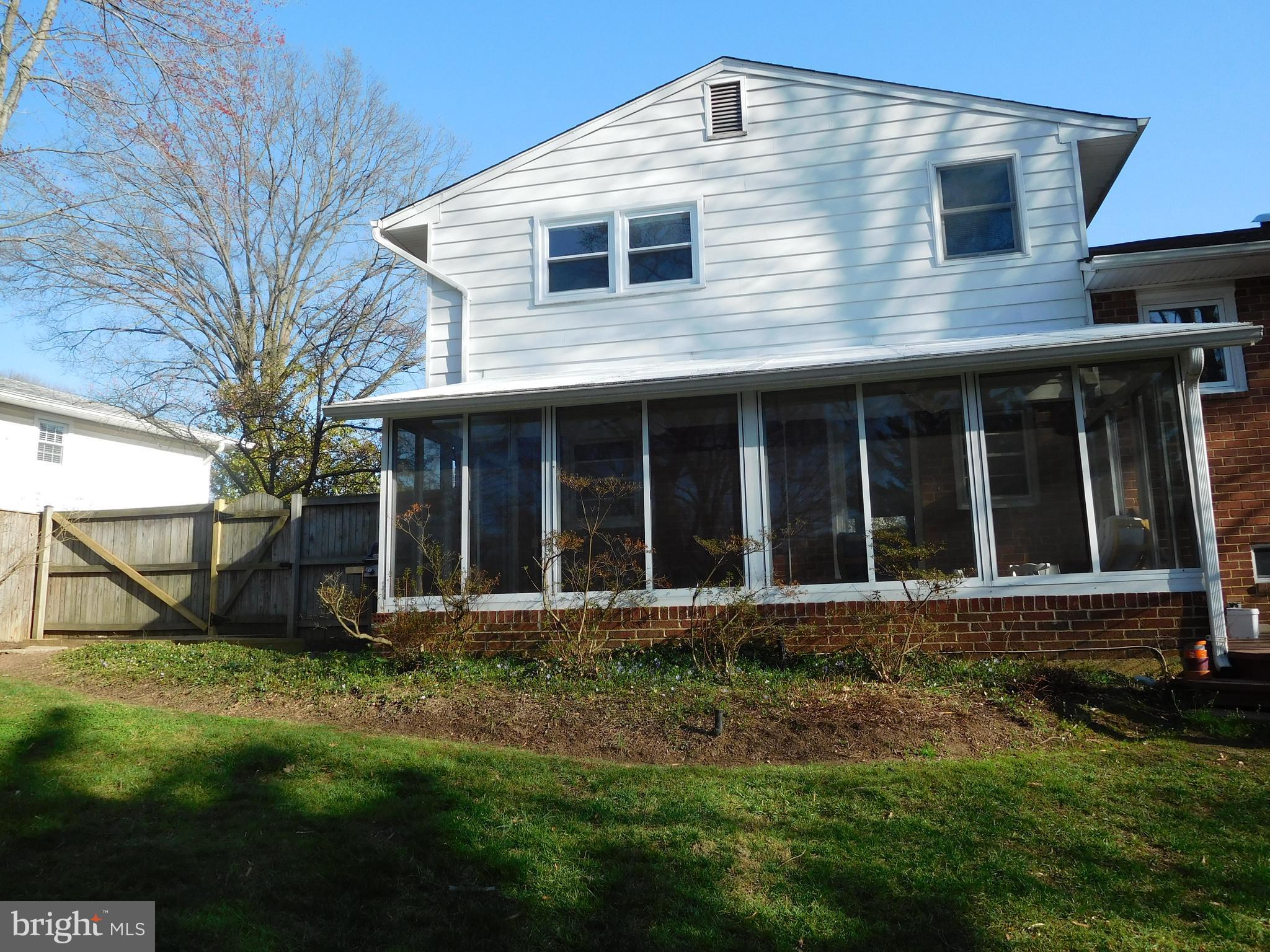 POTOMAC VALLEY - Residential Lease