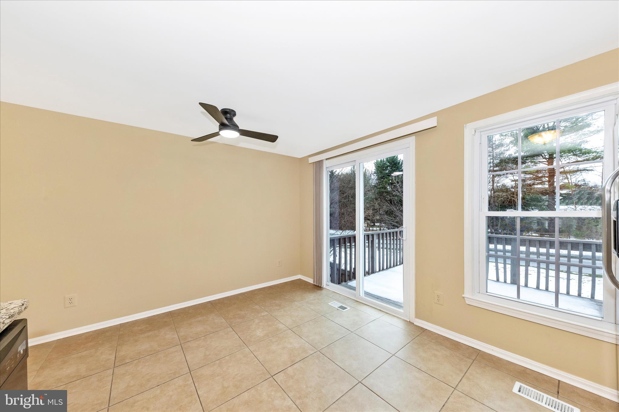 ESSEX PLACE - Residential