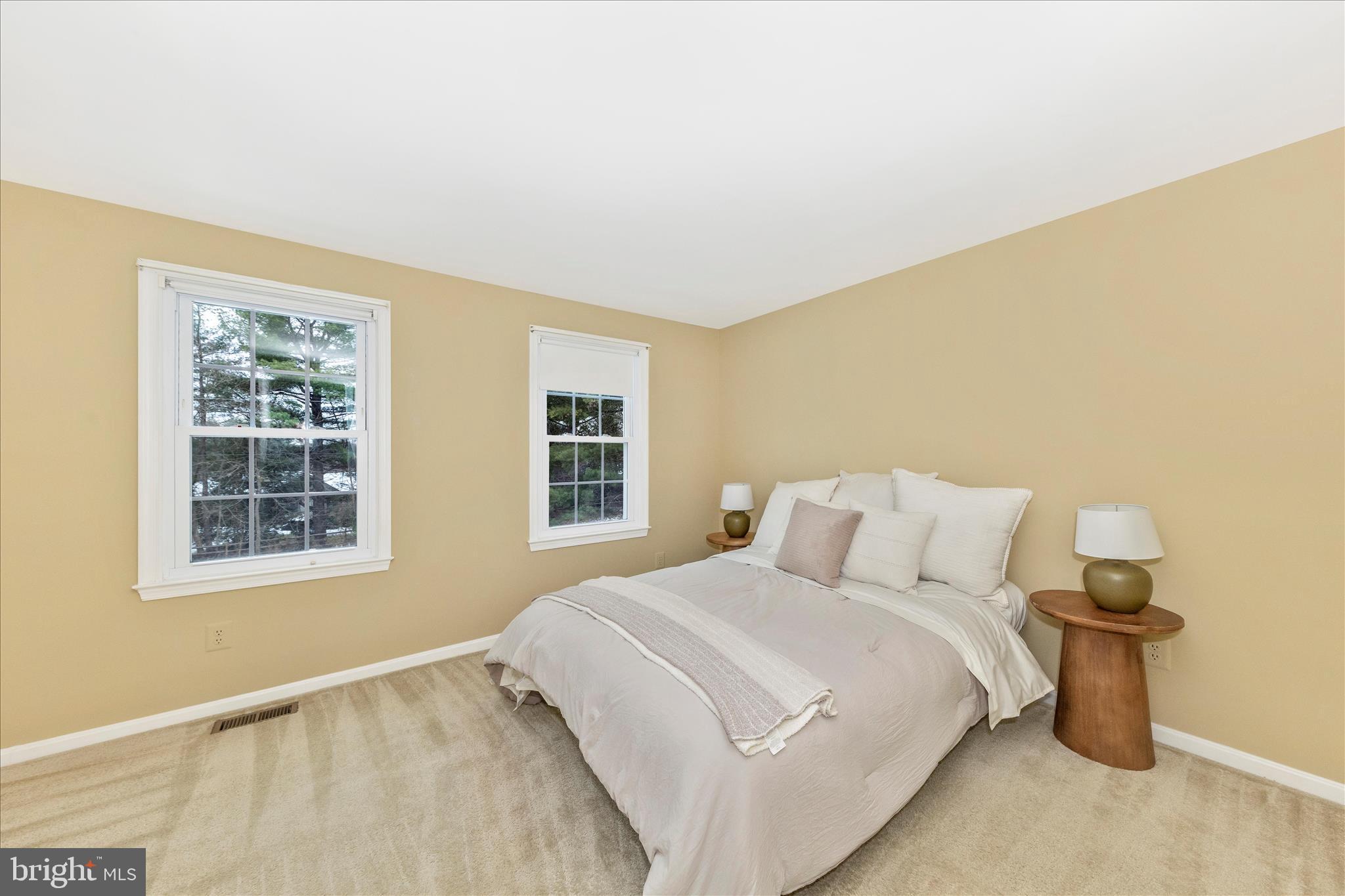 ESSEX PLACE - Residential