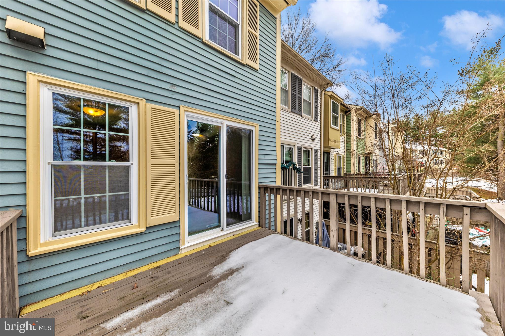 ESSEX PLACE - Residential