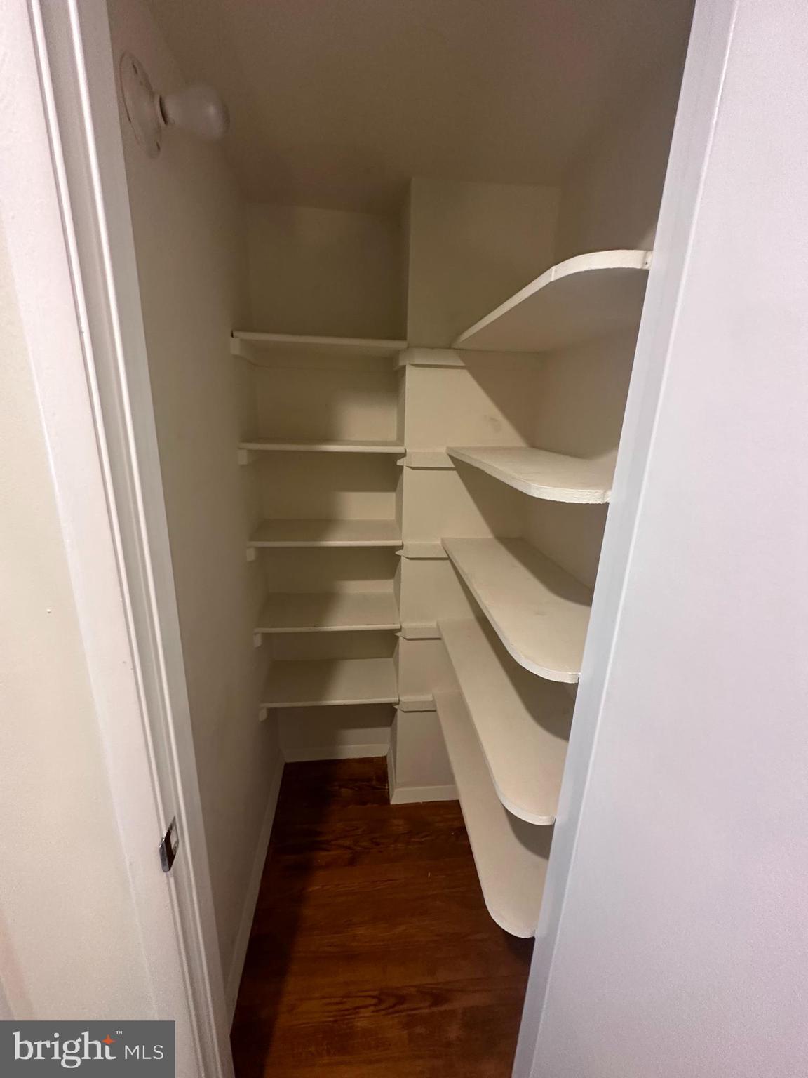 NORTHGATE SQUARE - Residential Lease