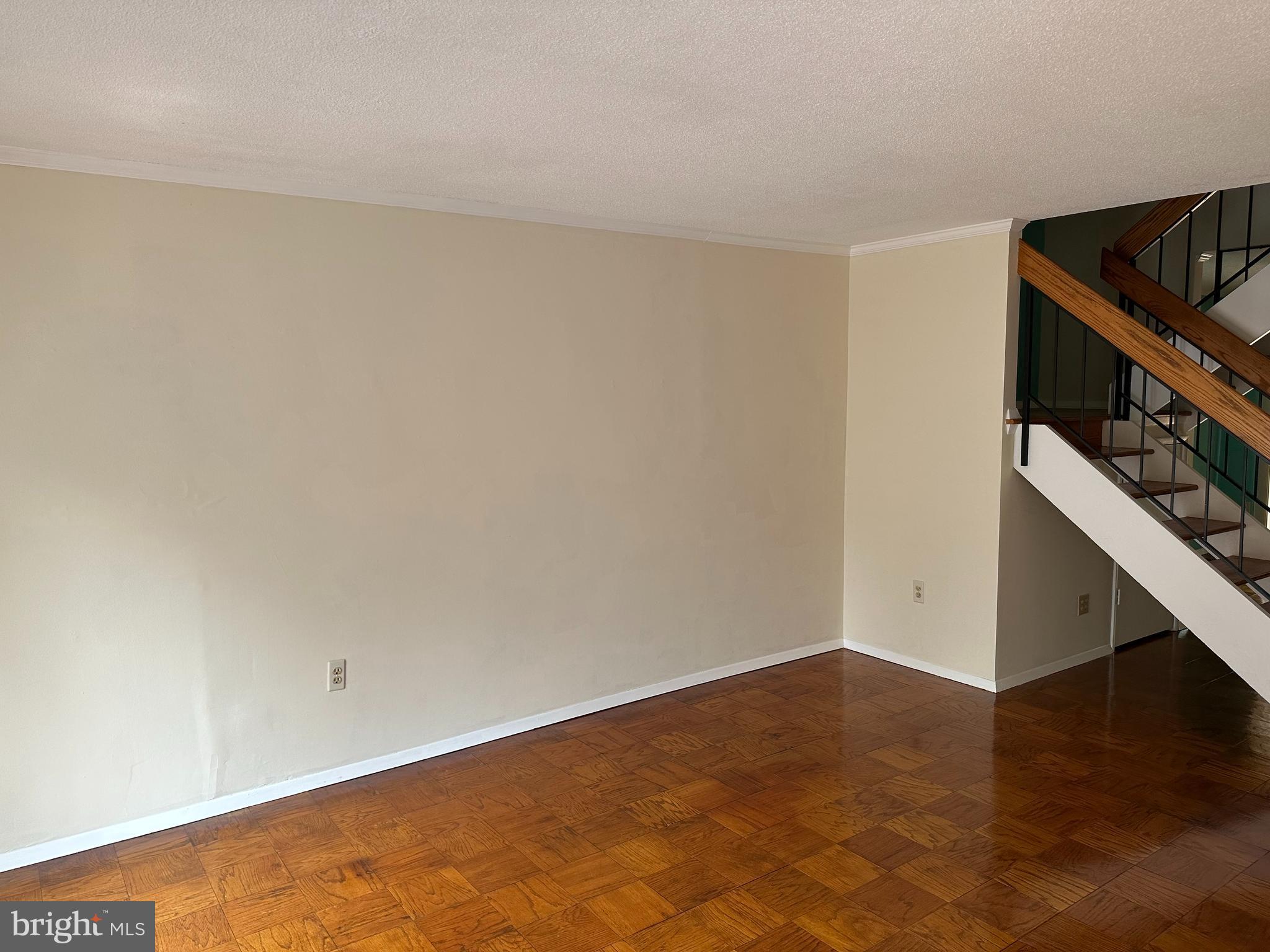 NORTHGATE SQUARE - Residential Lease