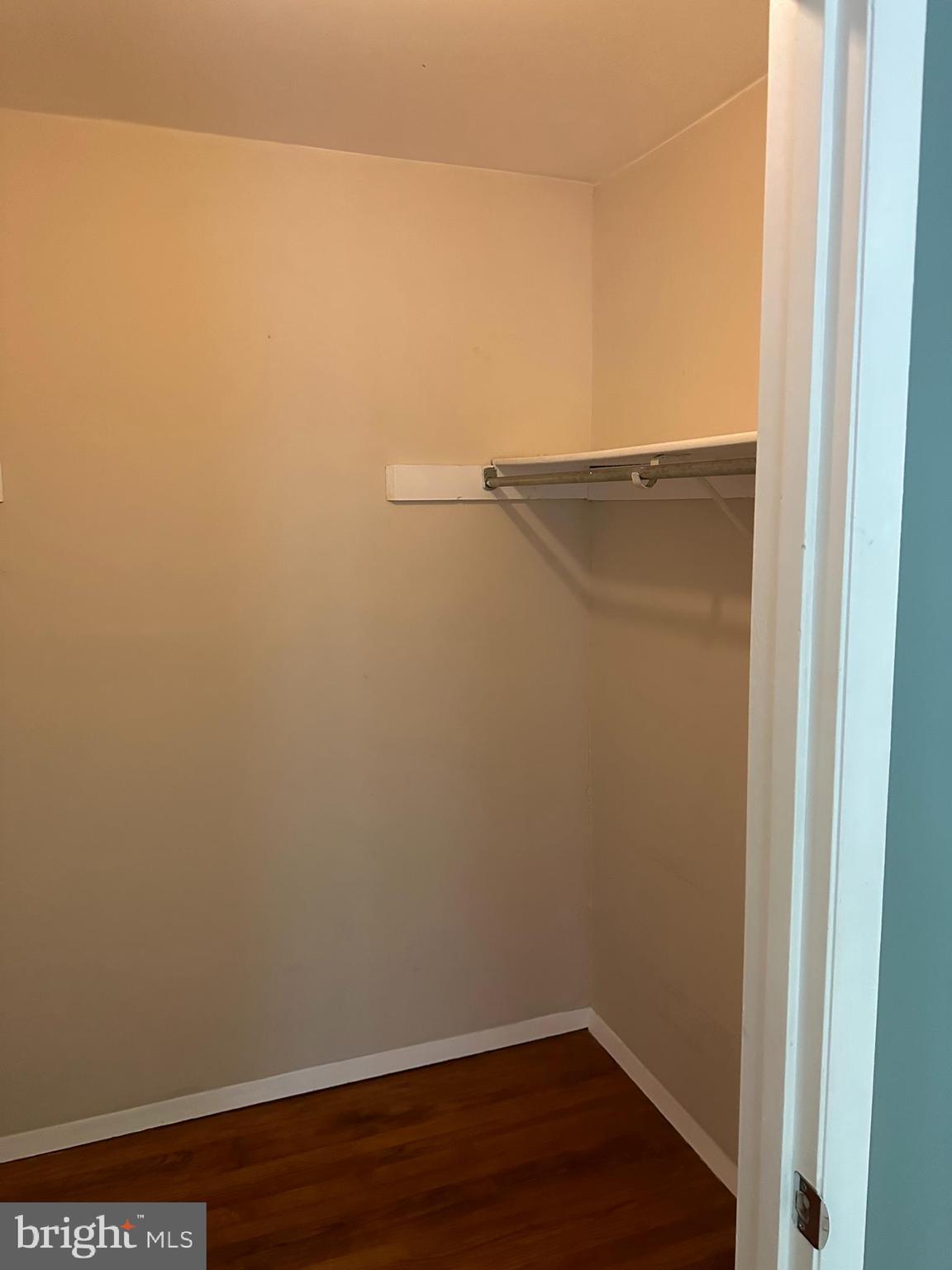 NORTHGATE SQUARE - Residential Lease