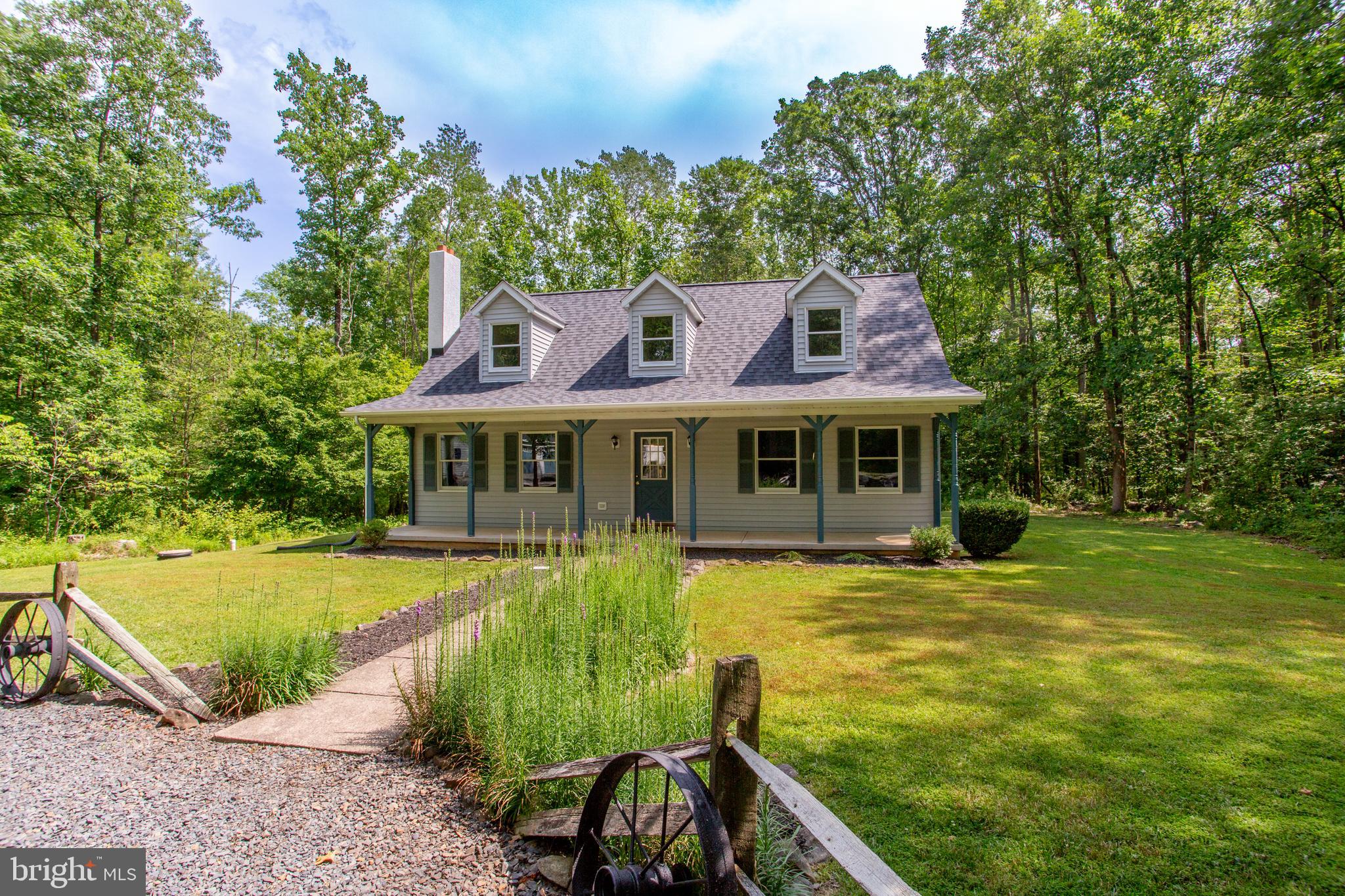 1505 LONELY COTTAGE ROAD