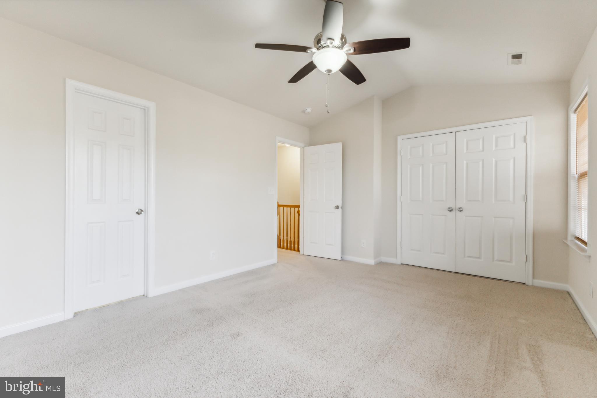 CHARLESTOWN COMMONS - Residential Lease