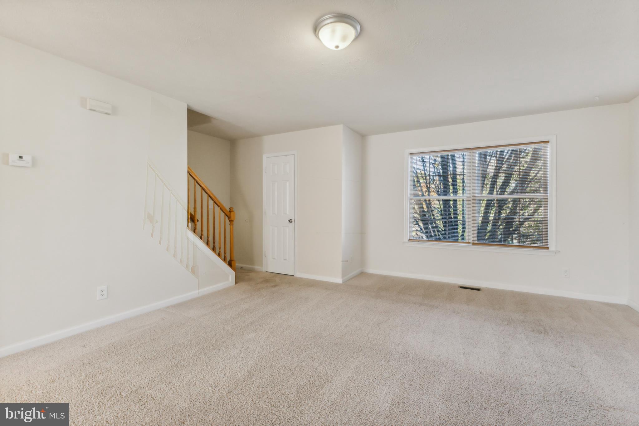 CHARLESTOWN COMMONS - Residential Lease