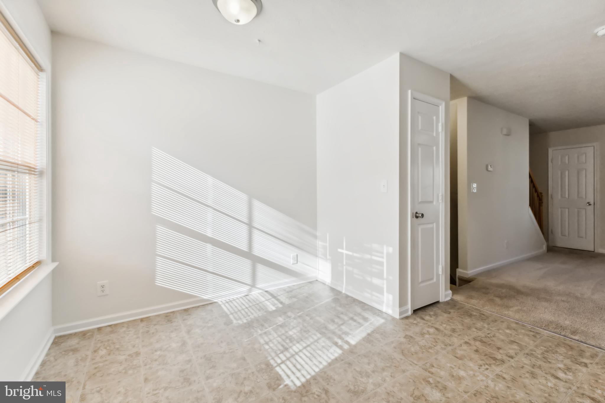 CHARLESTOWN COMMONS - Residential Lease