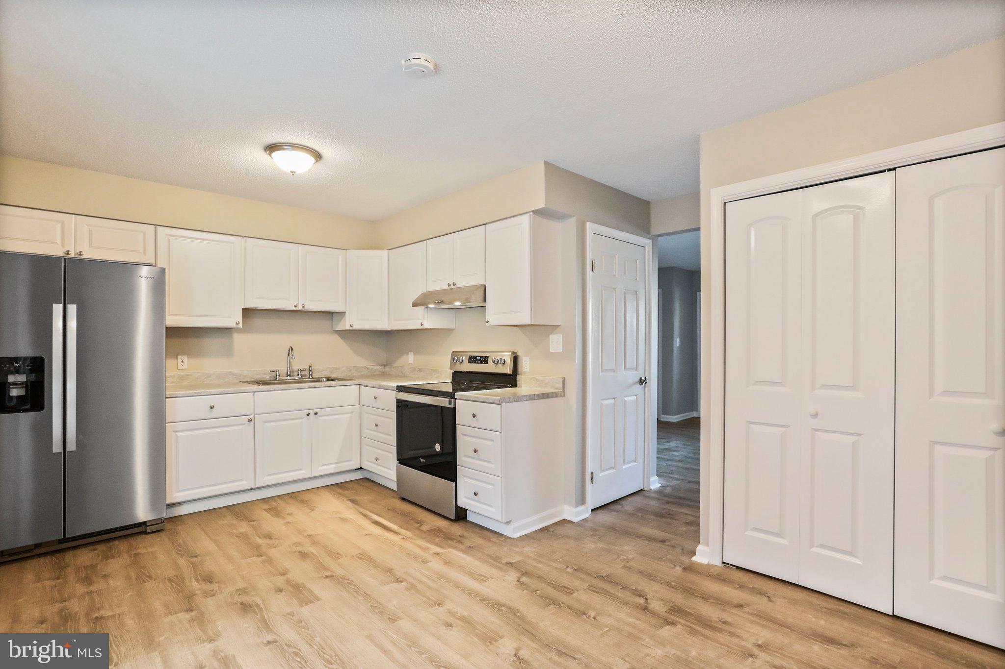 CHURCH MANOR - Residential