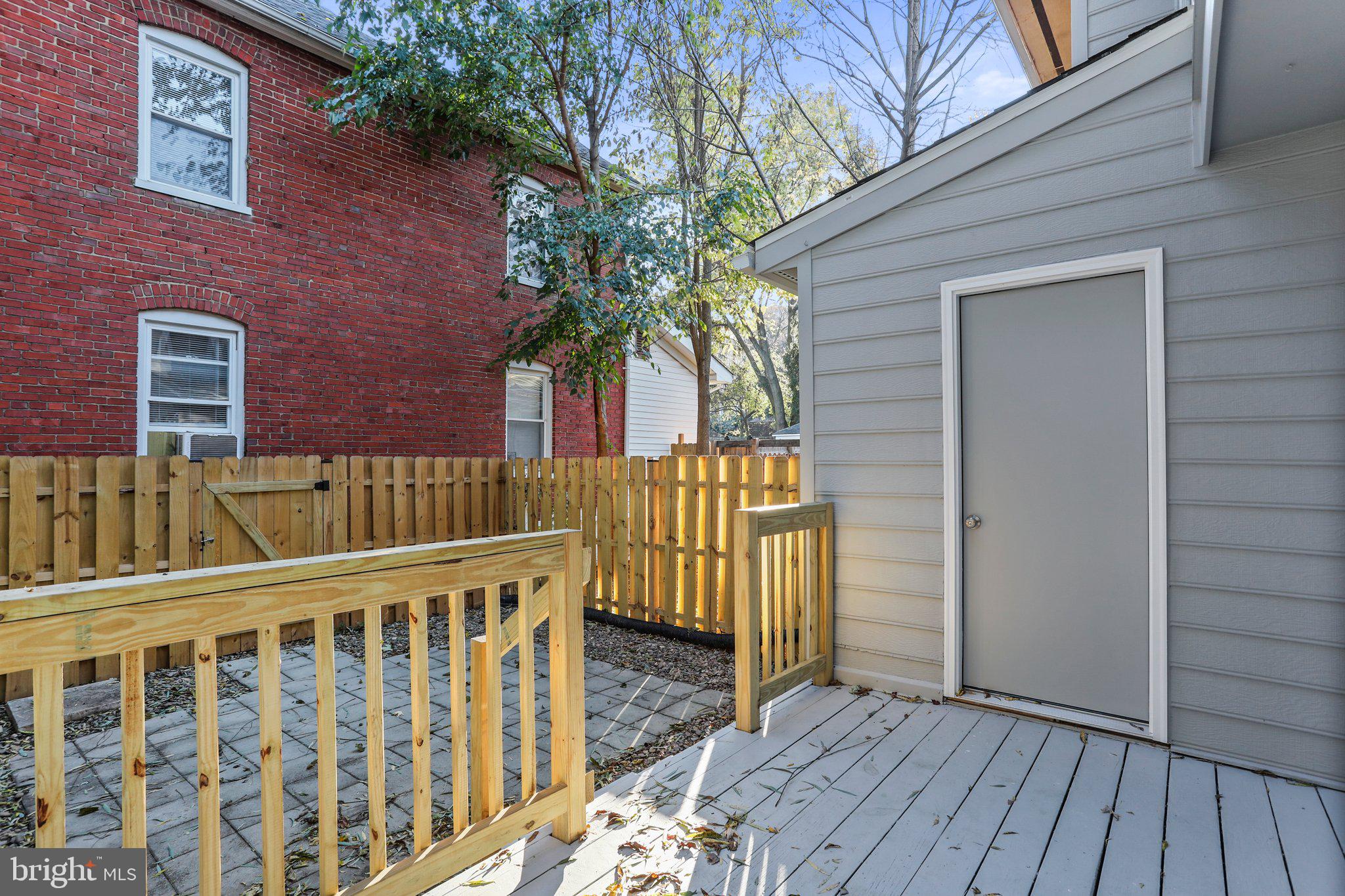 CHURCH MANOR - Residential