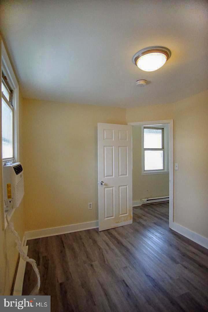 BROOKWOOD - Residential Lease