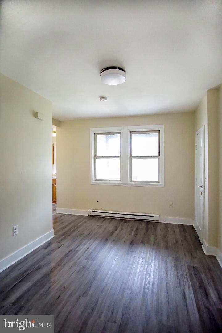 BROOKWOOD - Residential Lease