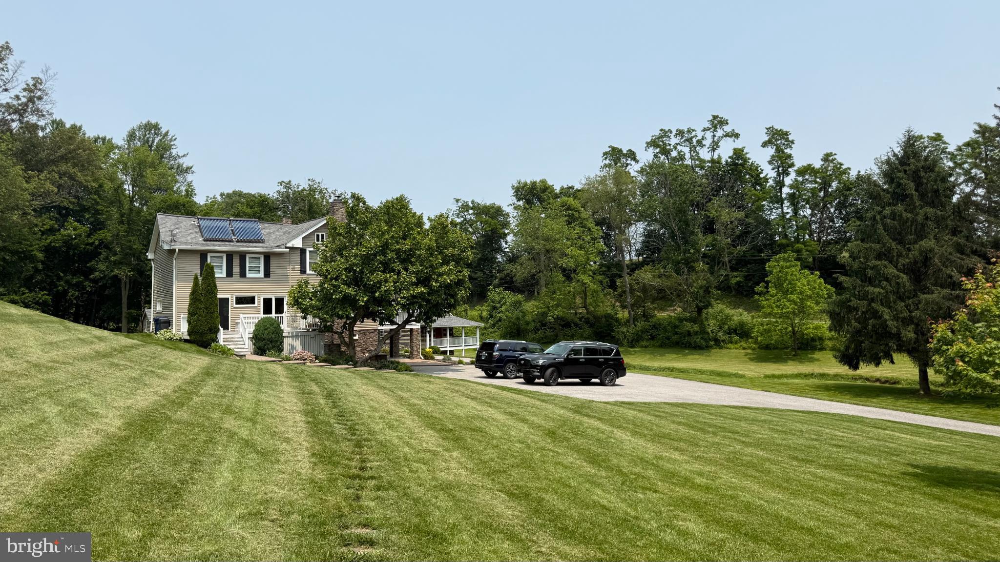 10 SMITH ROAD