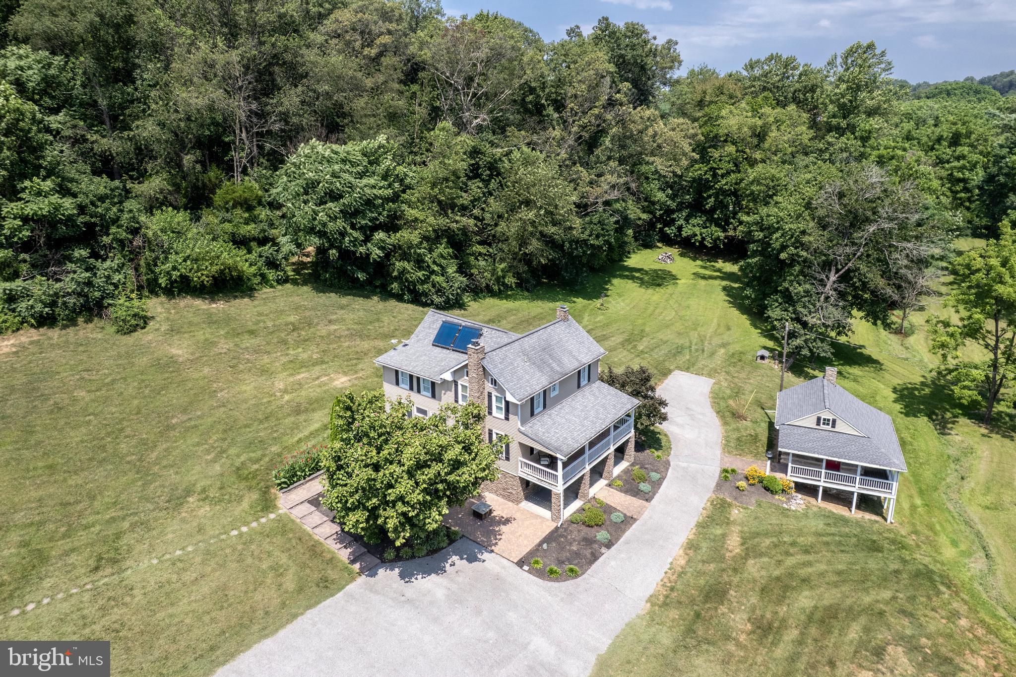 10 SMITH ROAD