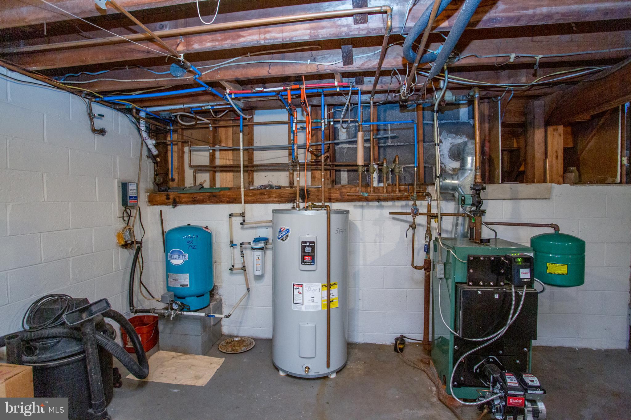 PINE TREE FARMS - Residential