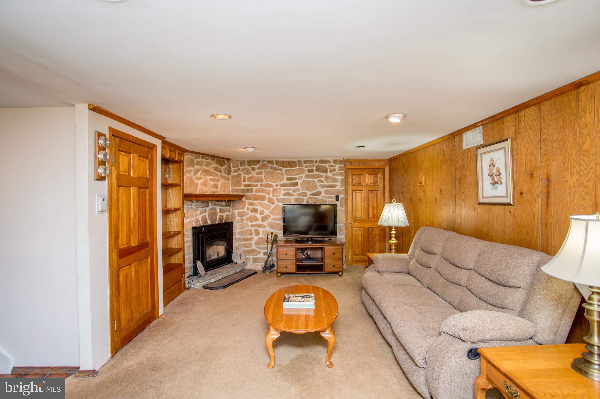 PINE TREE FARMS - Residential