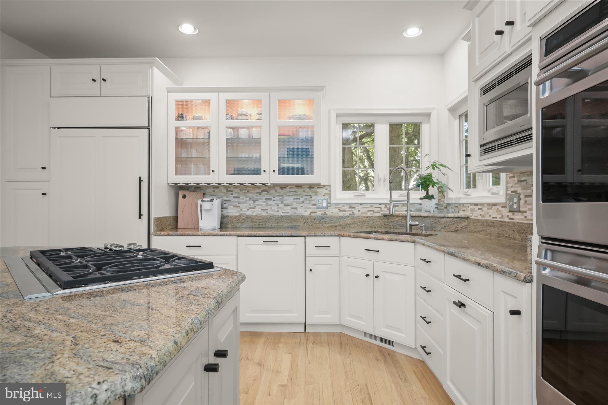 VILLAGE OF RIVER HILL - Residential