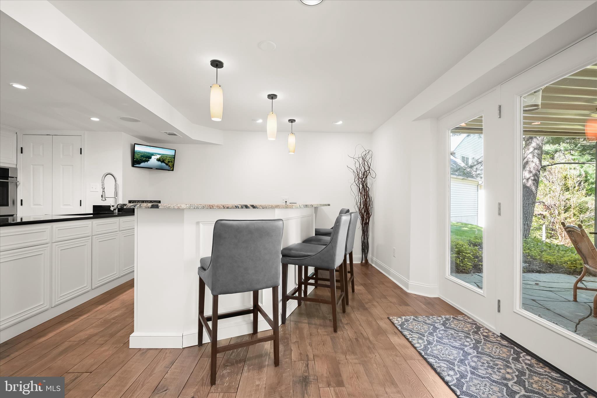 VILLAGE OF RIVER HILL - Residential