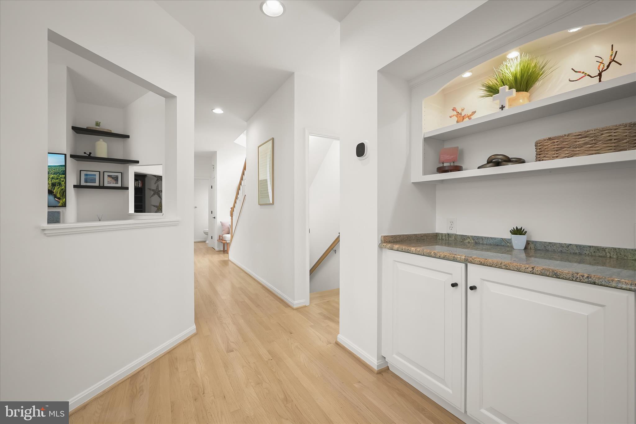 VILLAGE OF RIVER HILL - Residential