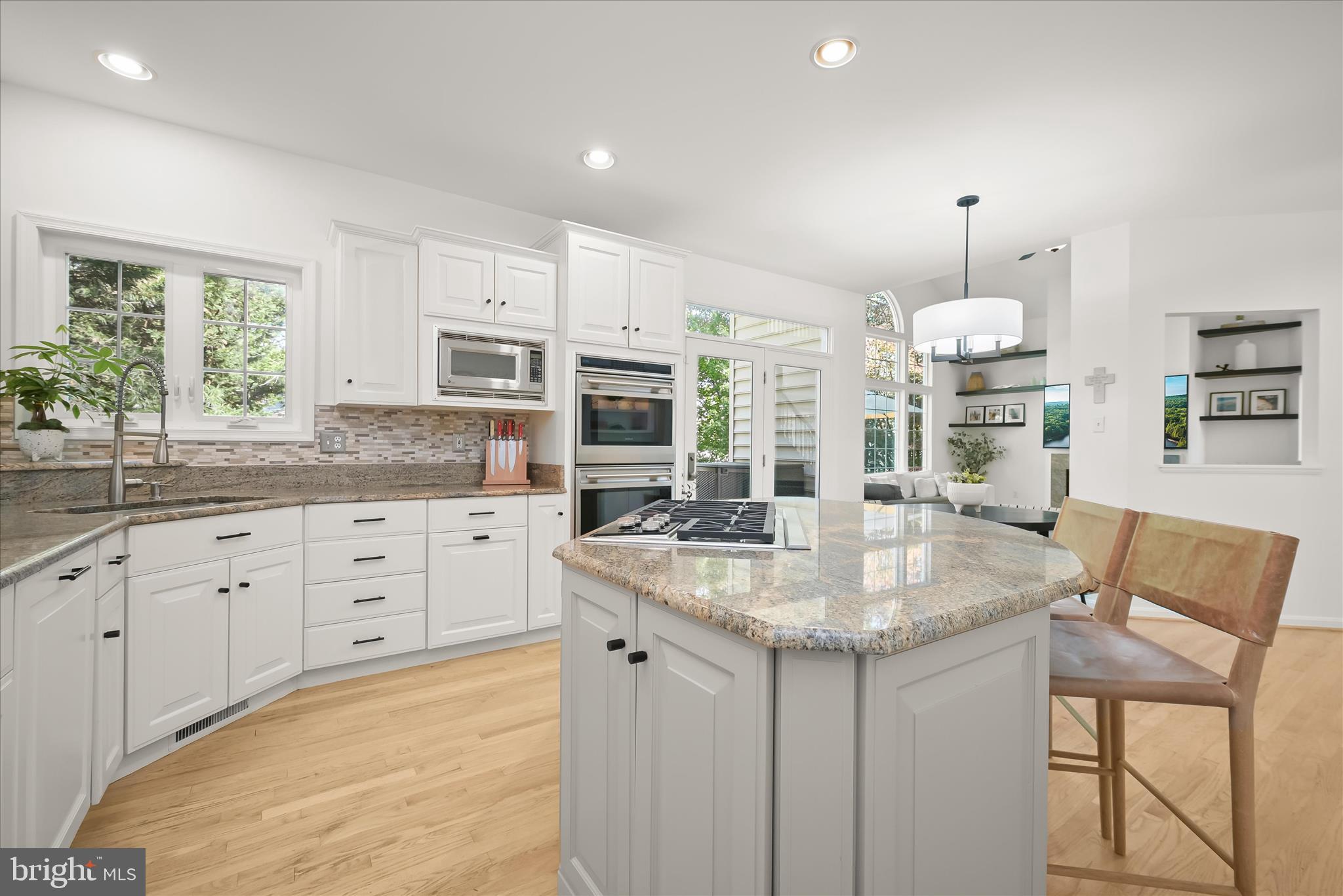 VILLAGE OF RIVER HILL - Residential