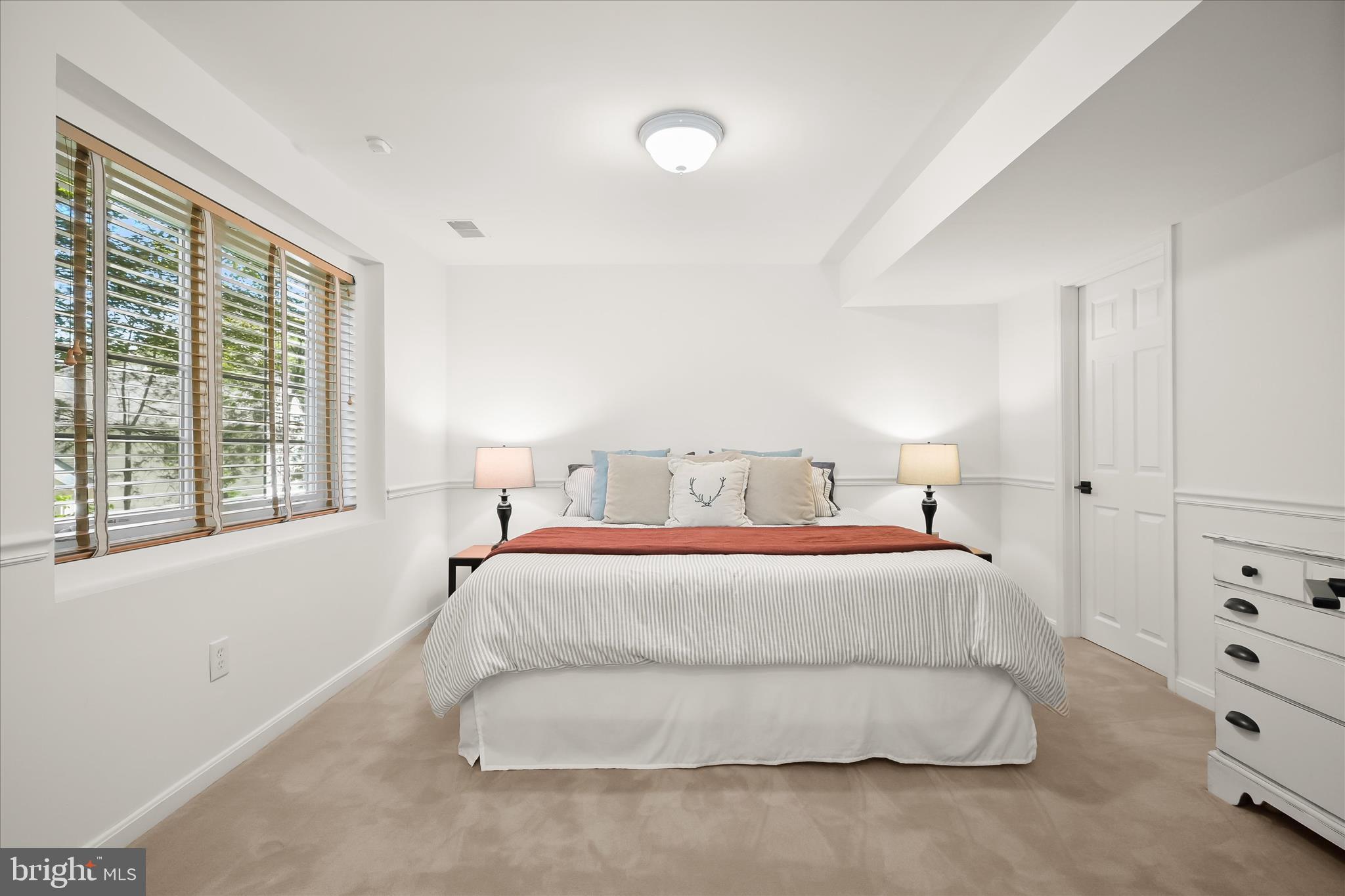 VILLAGE OF RIVER HILL - Residential
