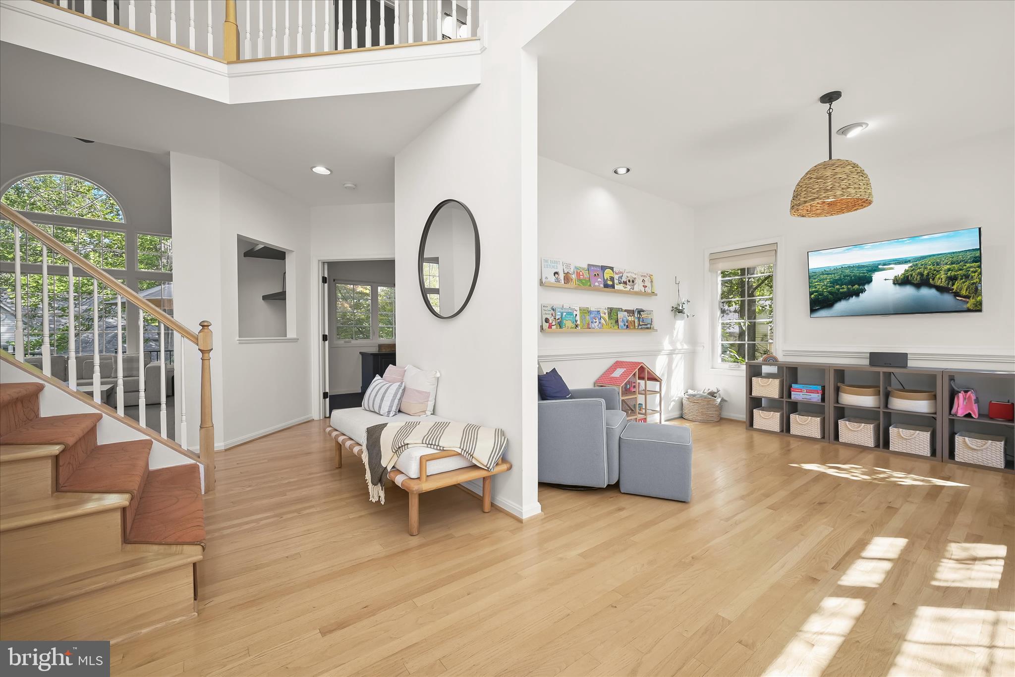 VILLAGE OF RIVER HILL - Residential