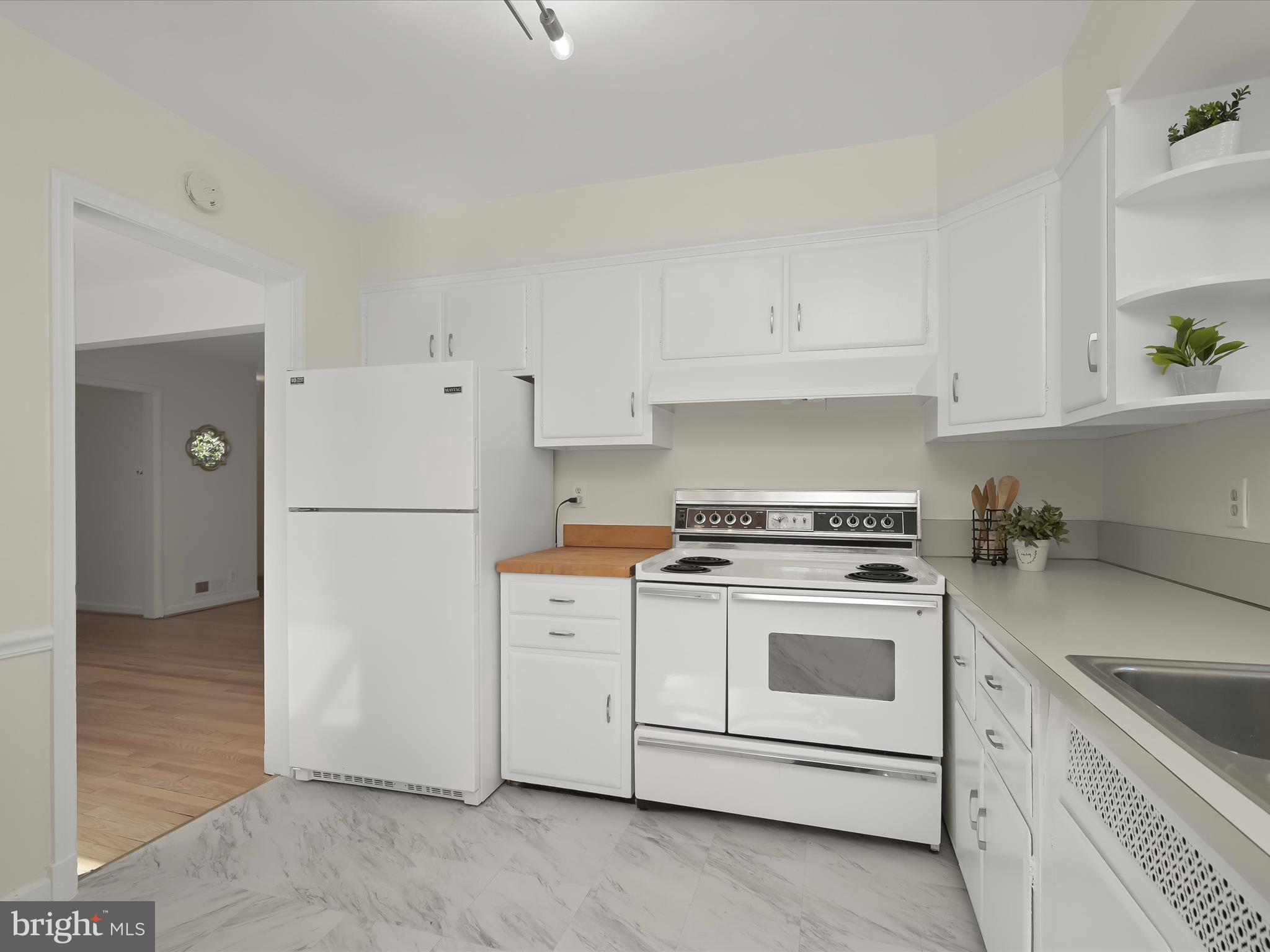 SOMERSET HEIGHTS - Residential