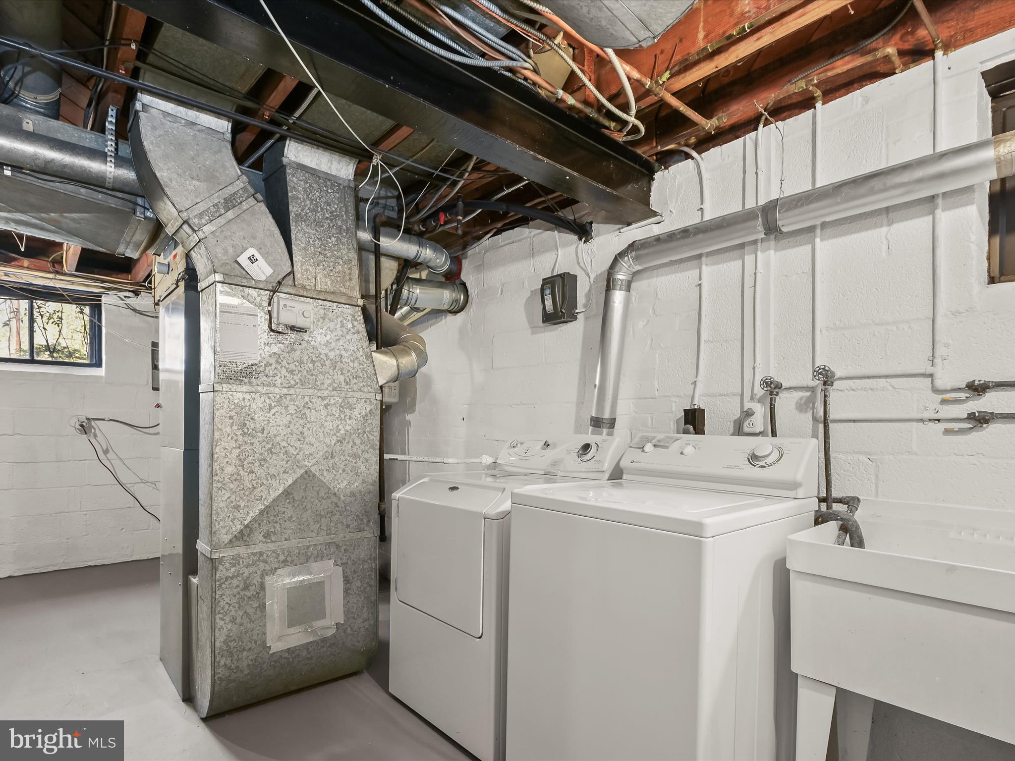 SOMERSET HEIGHTS - Residential