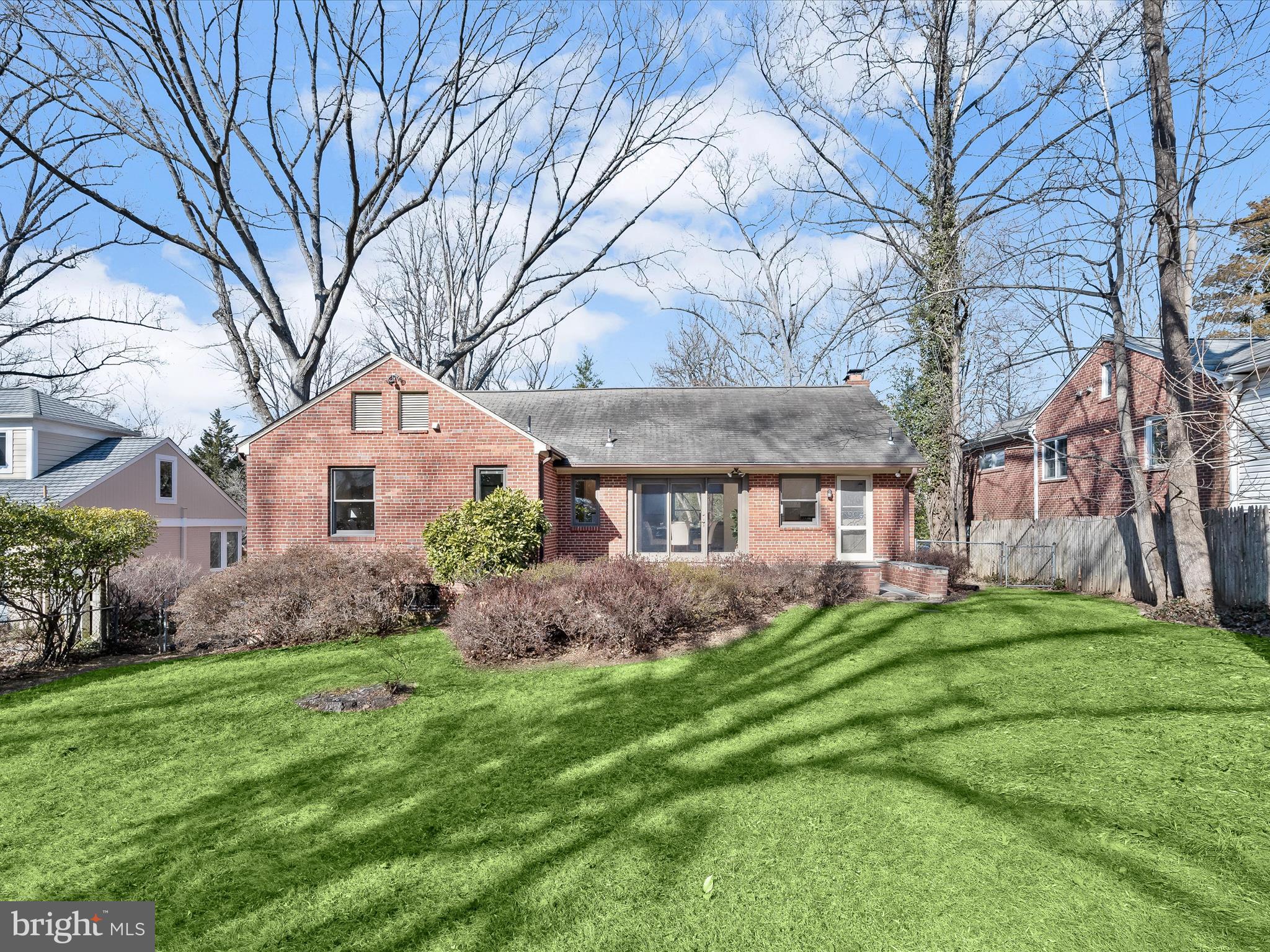 SOMERSET HEIGHTS - Residential