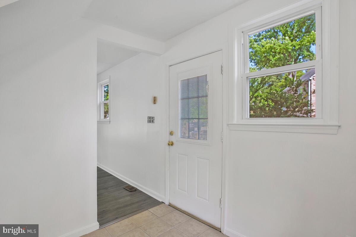 EAST RIVERDALE - Residential