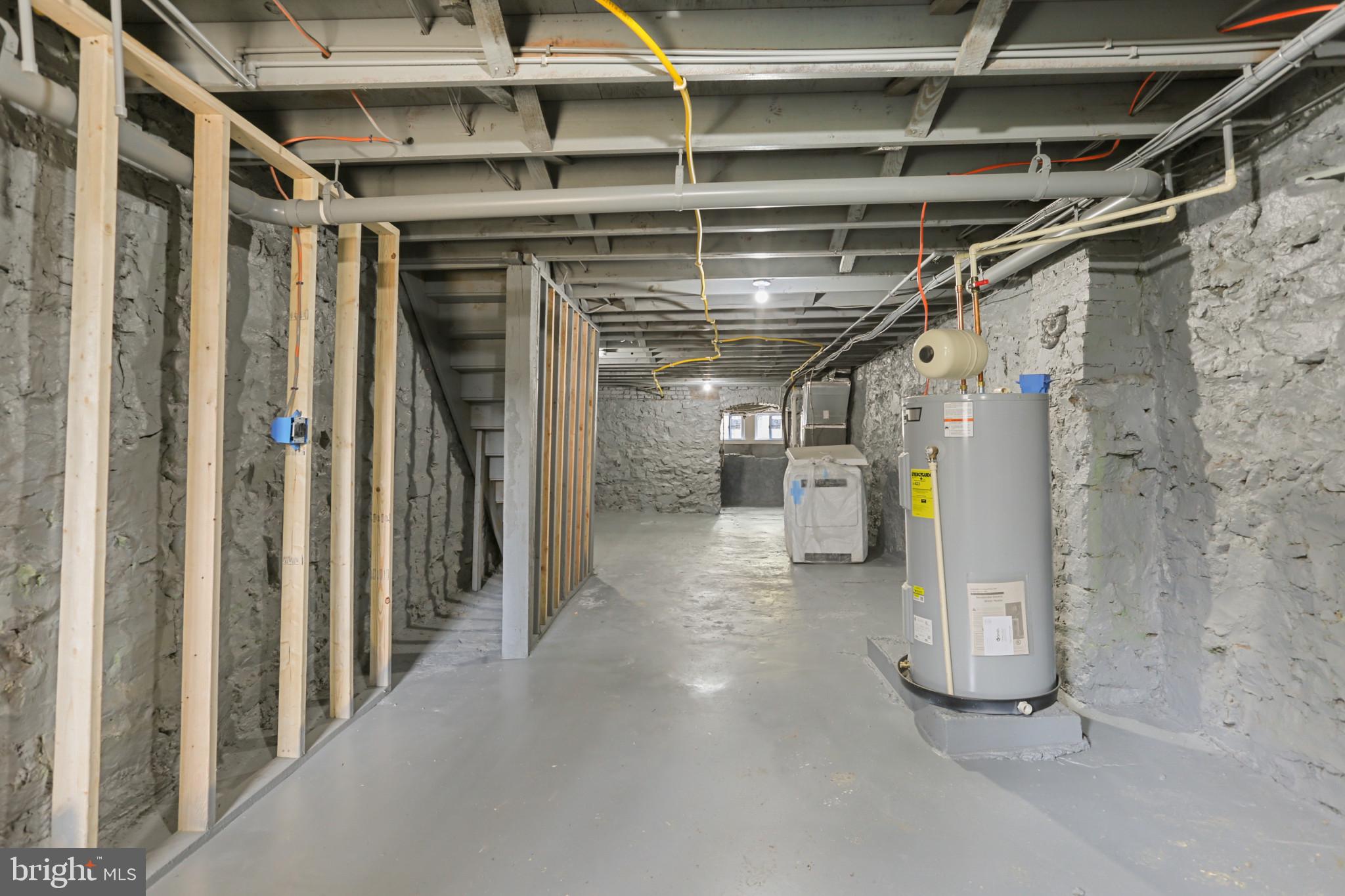 COPPIN HEIGHTS - Residential Lease