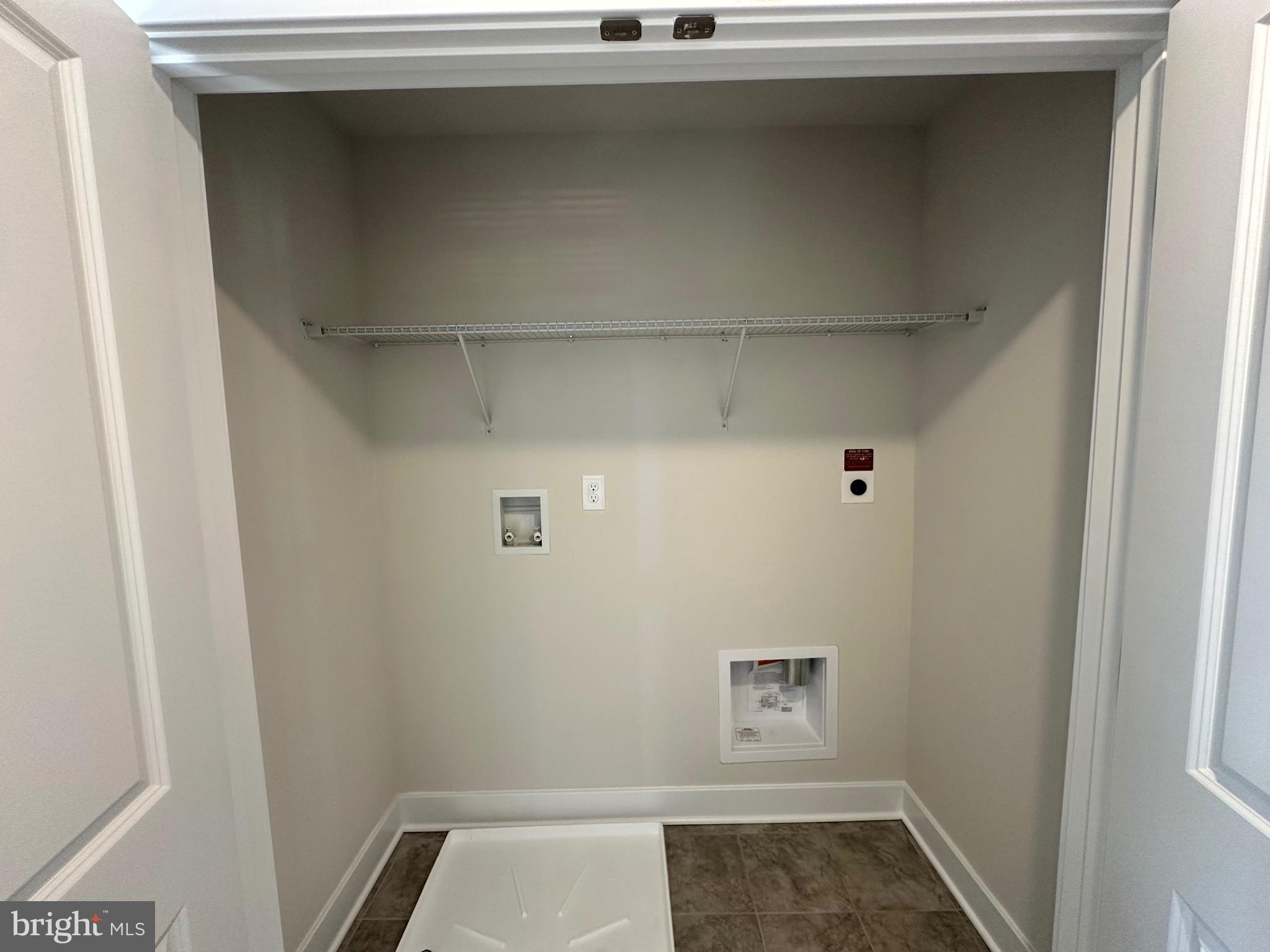 ST CHARLES - Residential