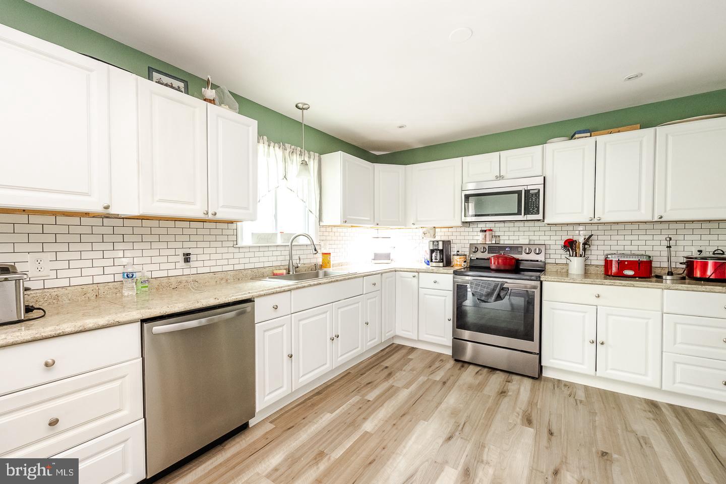 MOOREHALL - Residential