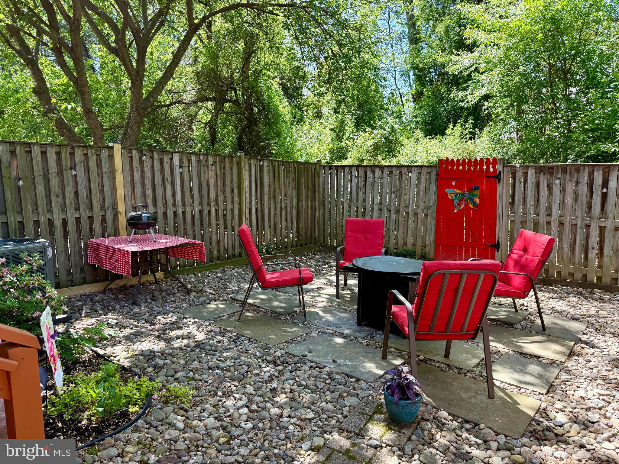 LITTLE ROCKY RUN - Residential