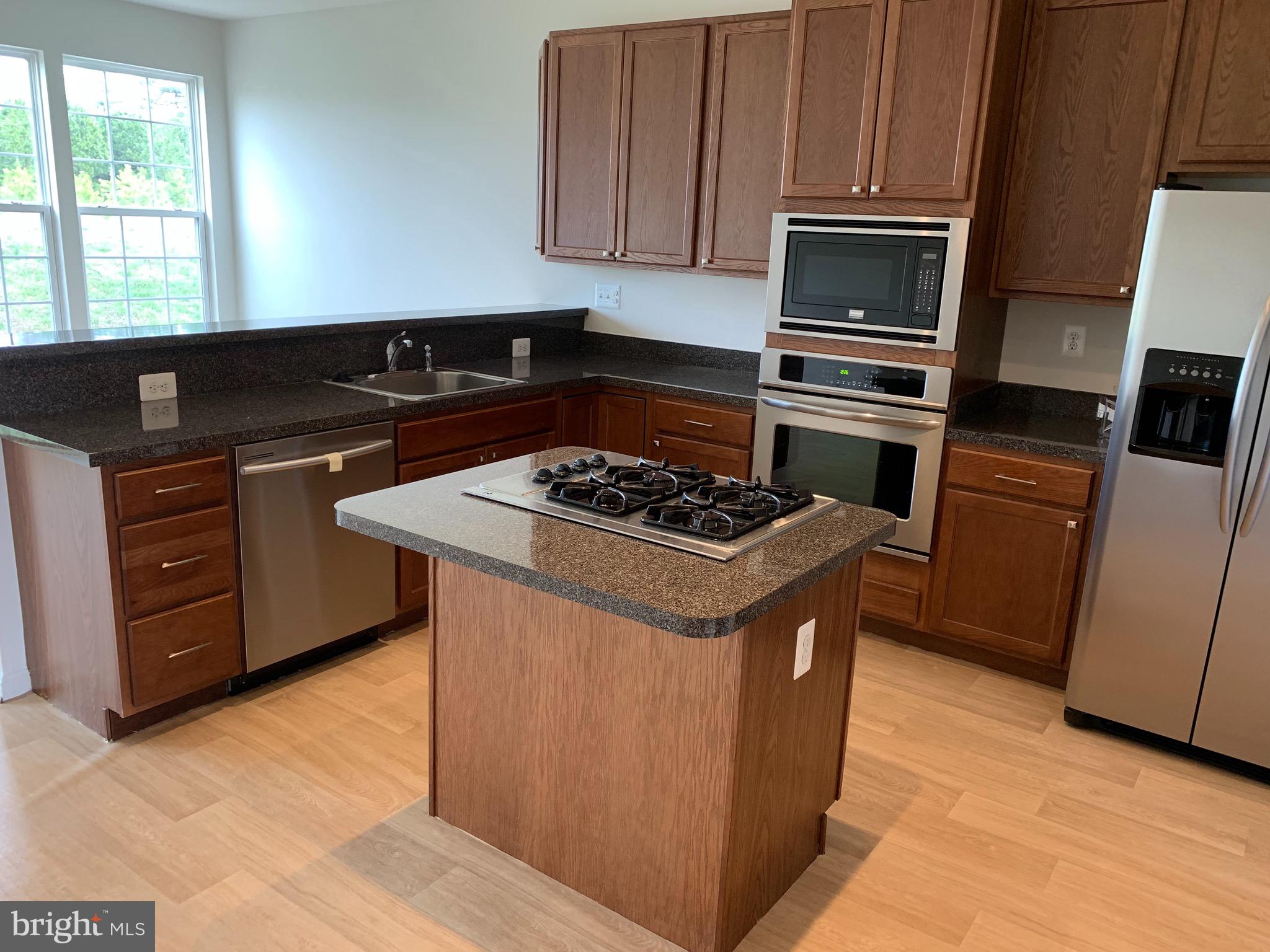 CLEMENTS WOODS - Residential Lease