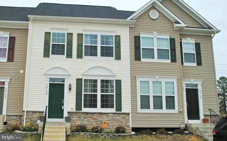 CLEMENTS WOODS - Residential Lease