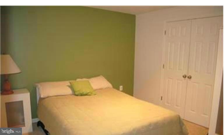 CLEMENTS WOODS - Residential Lease