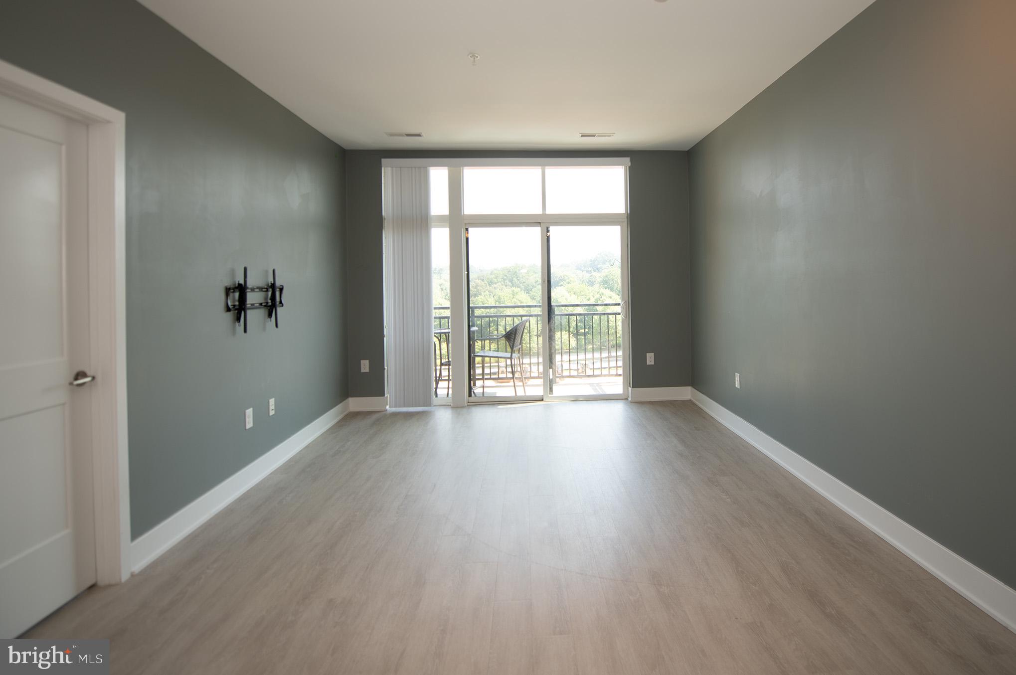 NATIONAL HARBOR - Residential