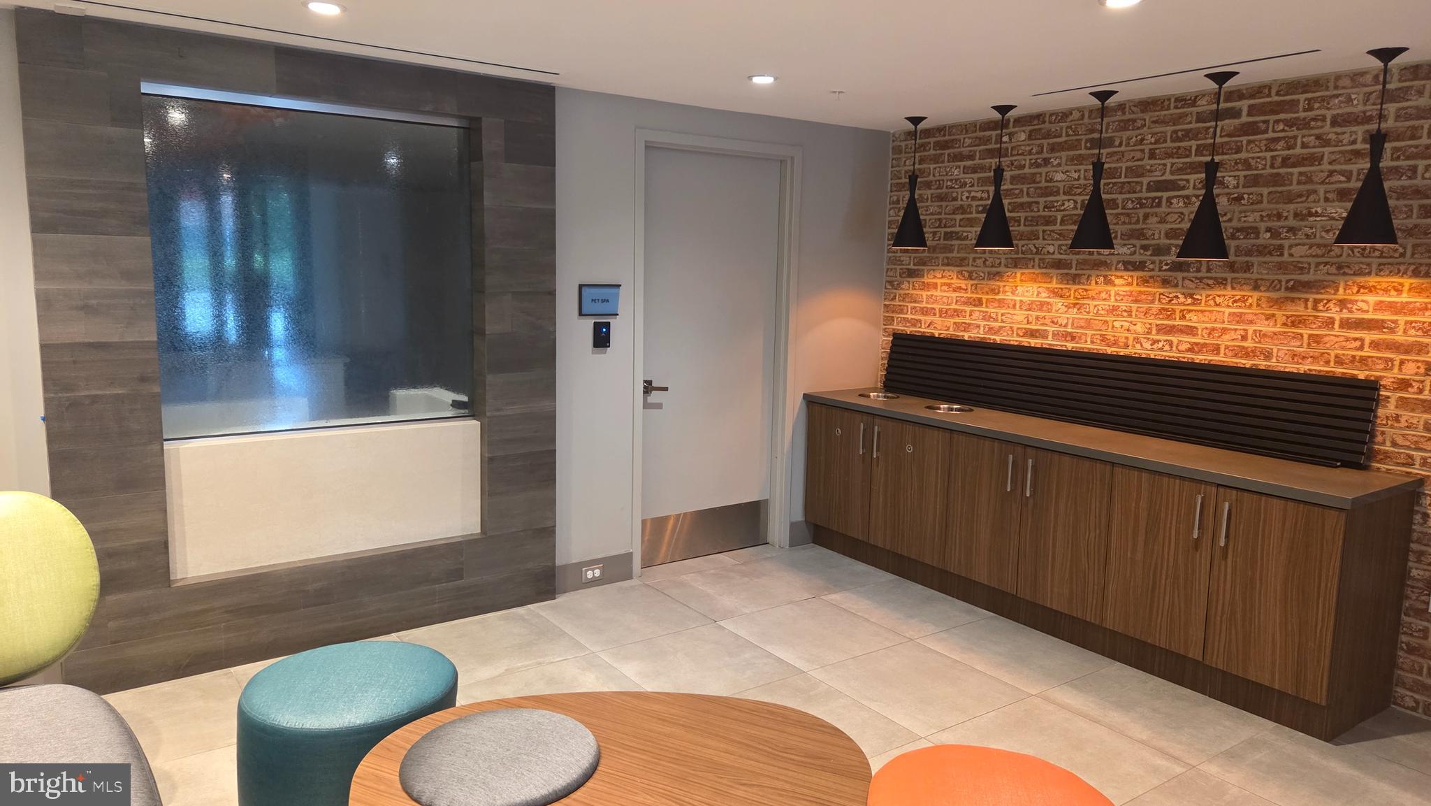 NATIONAL HARBOR - Residential