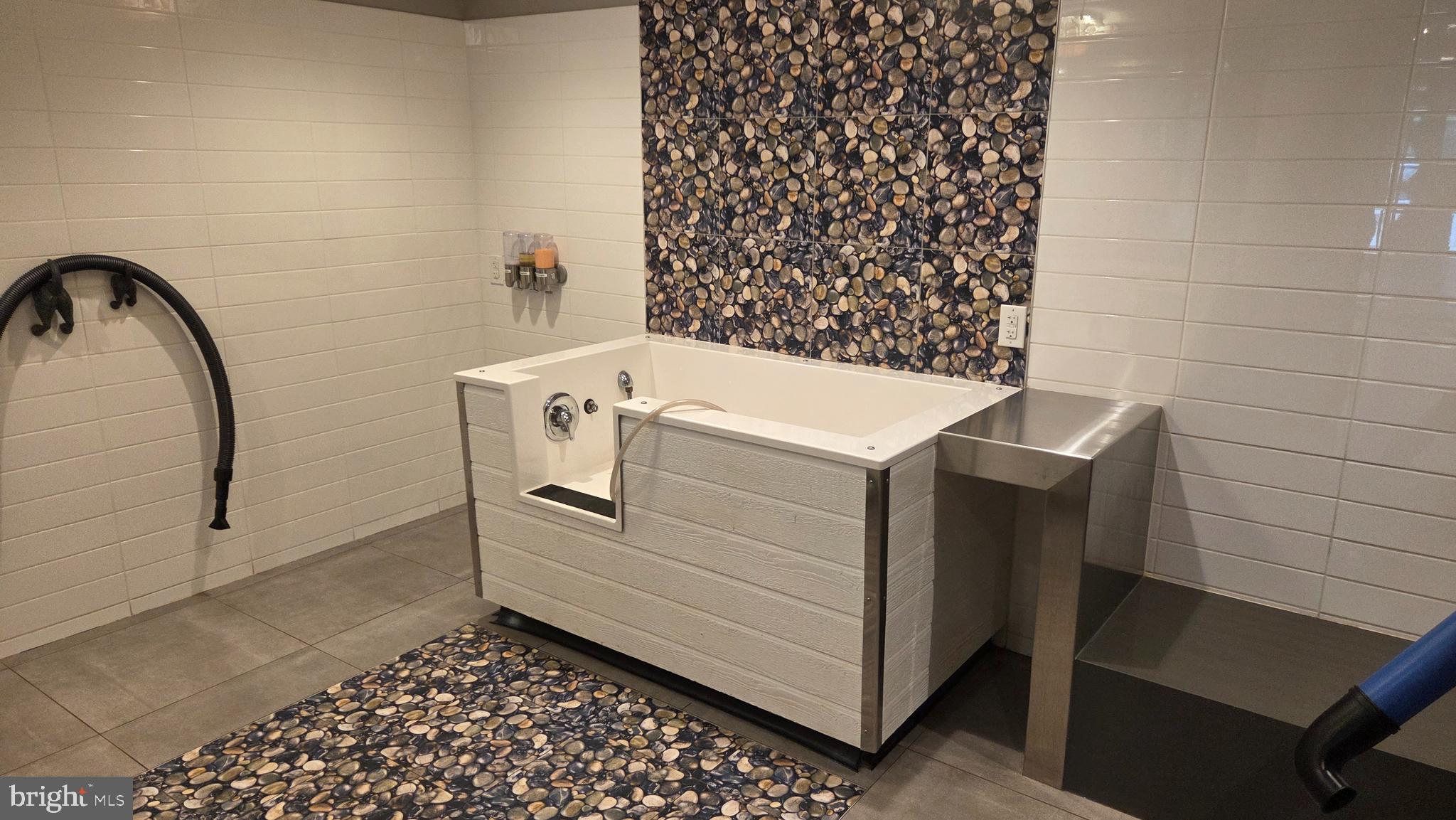 NATIONAL HARBOR - Residential