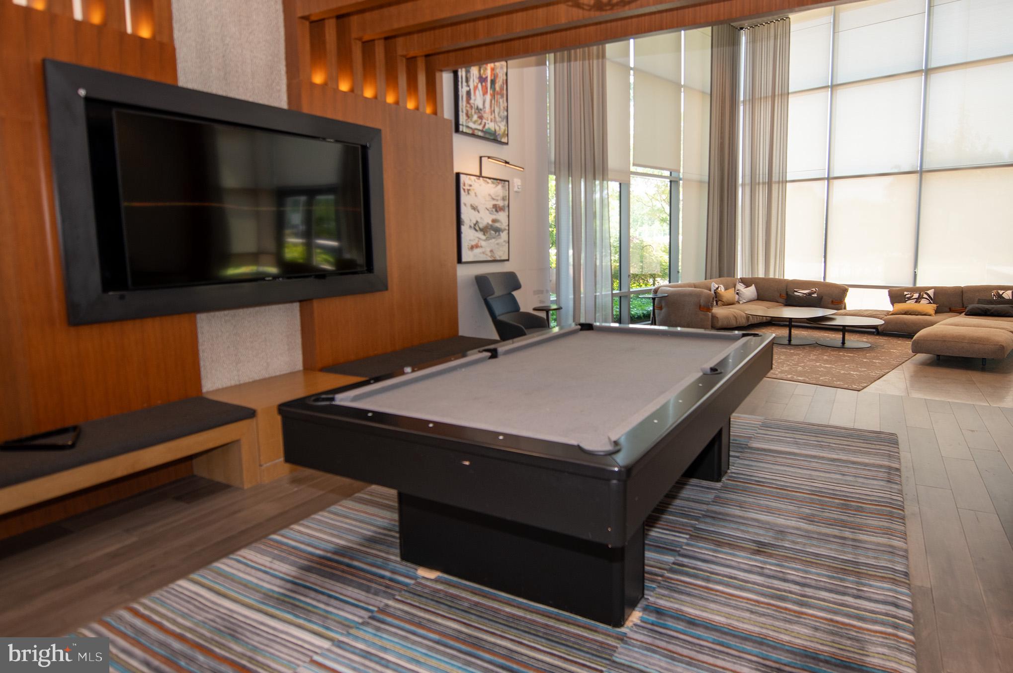 NATIONAL HARBOR - Residential