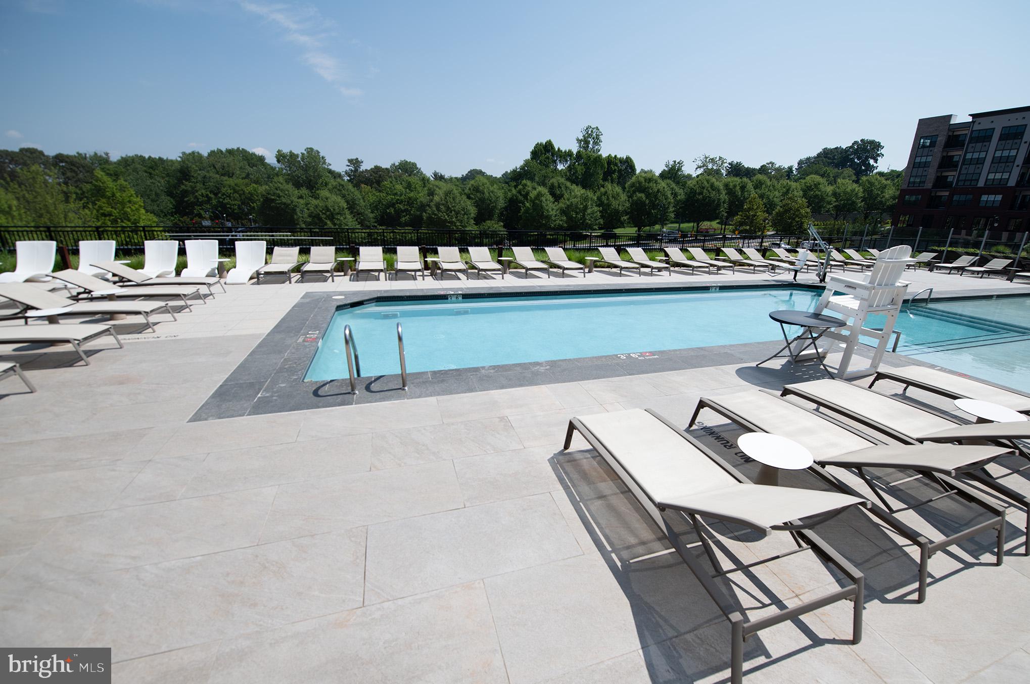 NATIONAL HARBOR - Residential