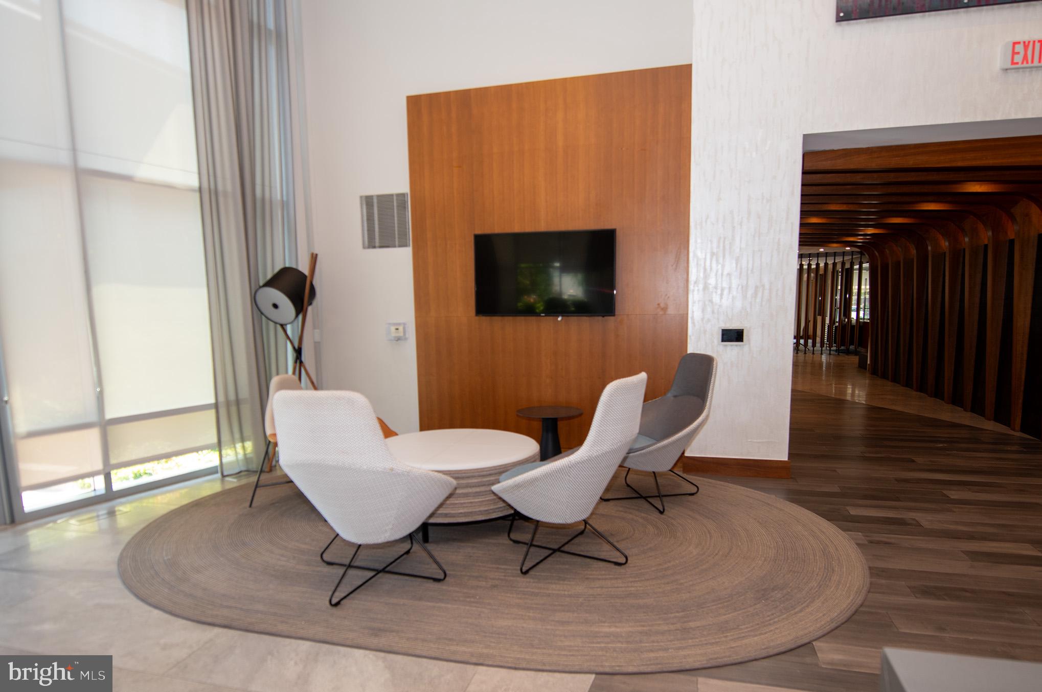 NATIONAL HARBOR - Residential