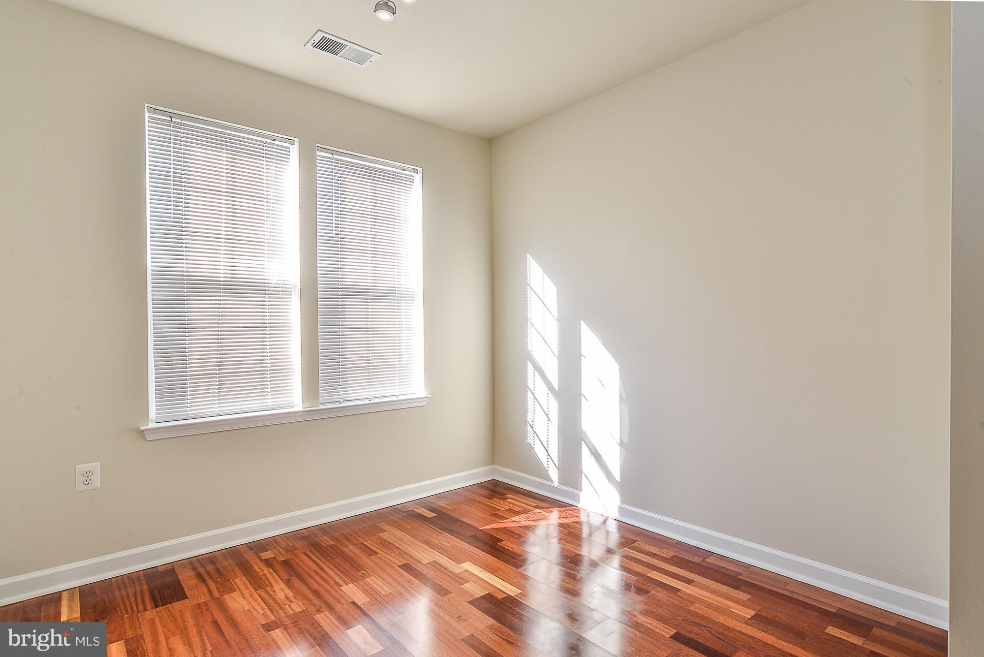 SUMMERFIELD - Residential