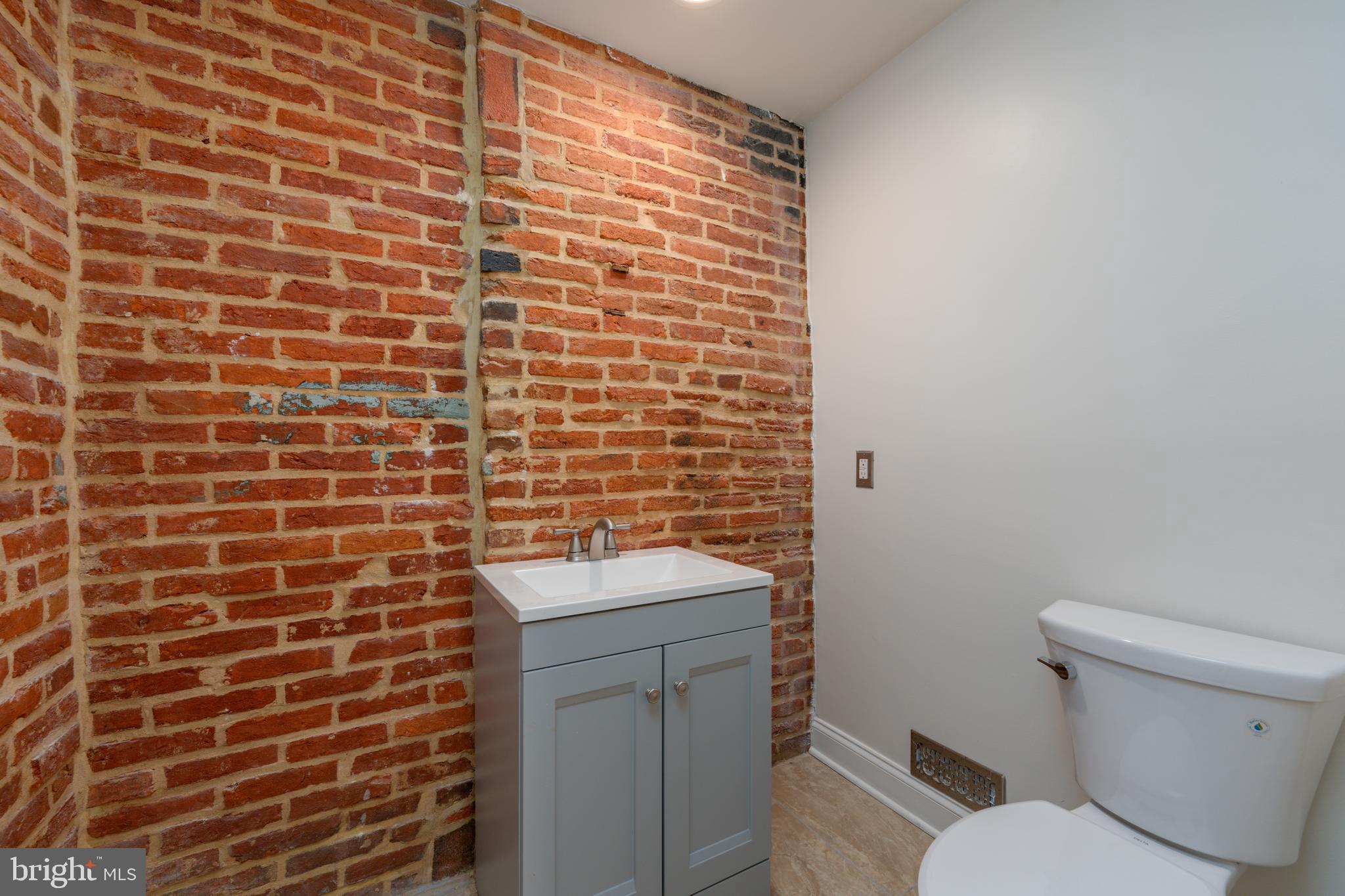 CANTON - Residential Lease