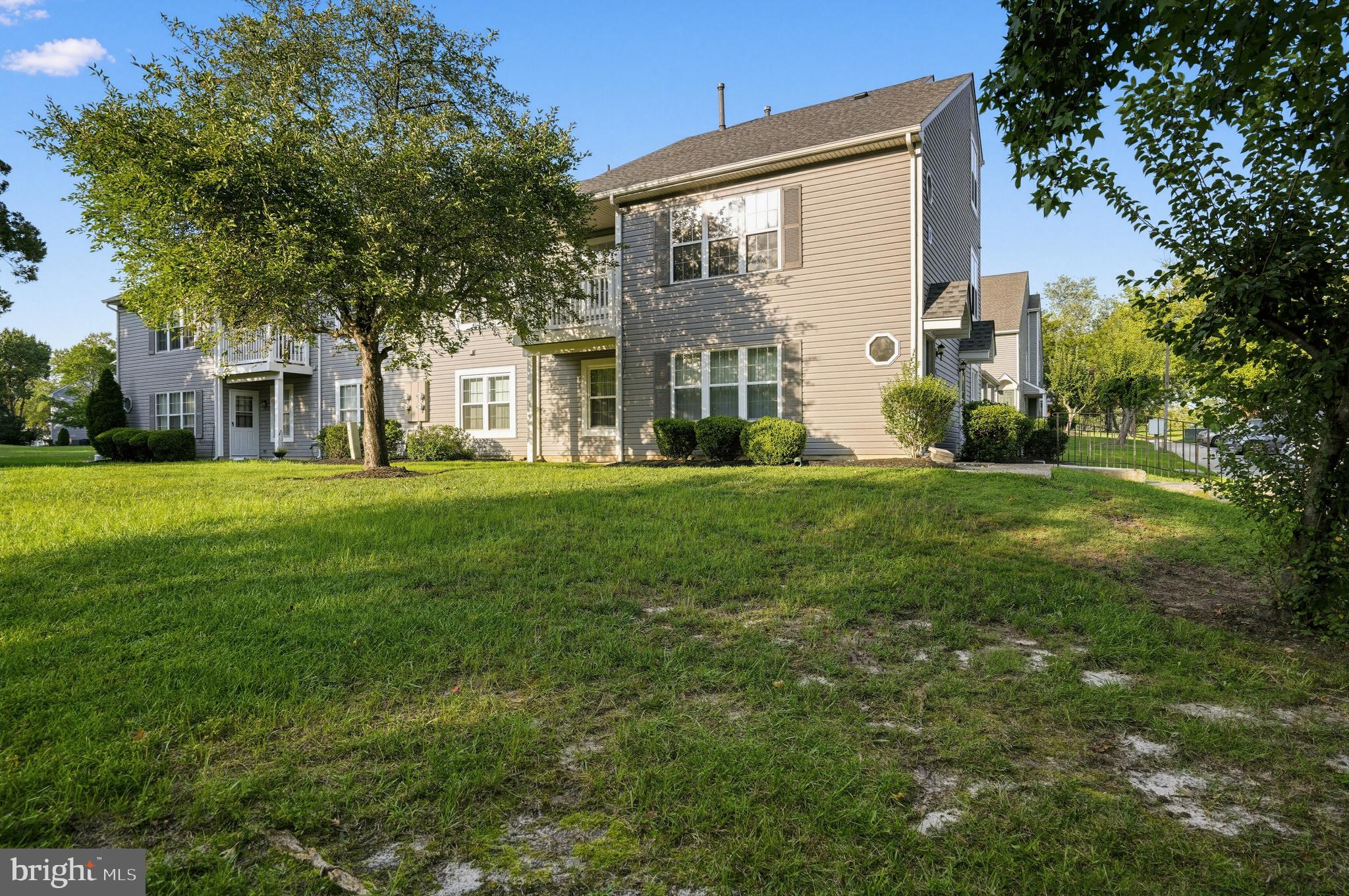726 SEDGEWICK COURT