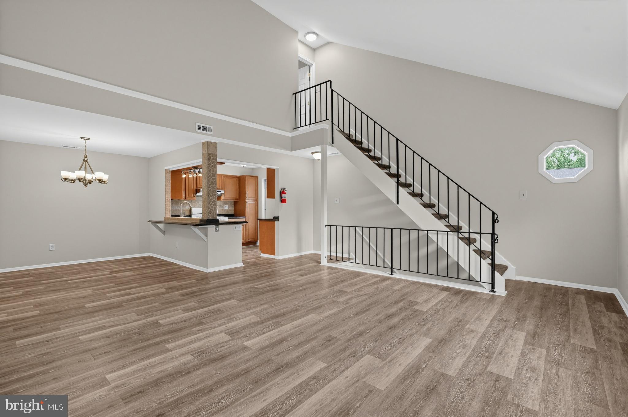 726 SEDGEWICK COURT
