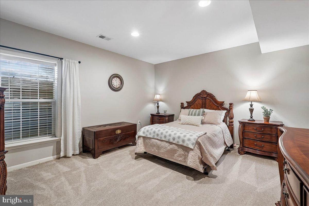 ROSE HILL - Residential