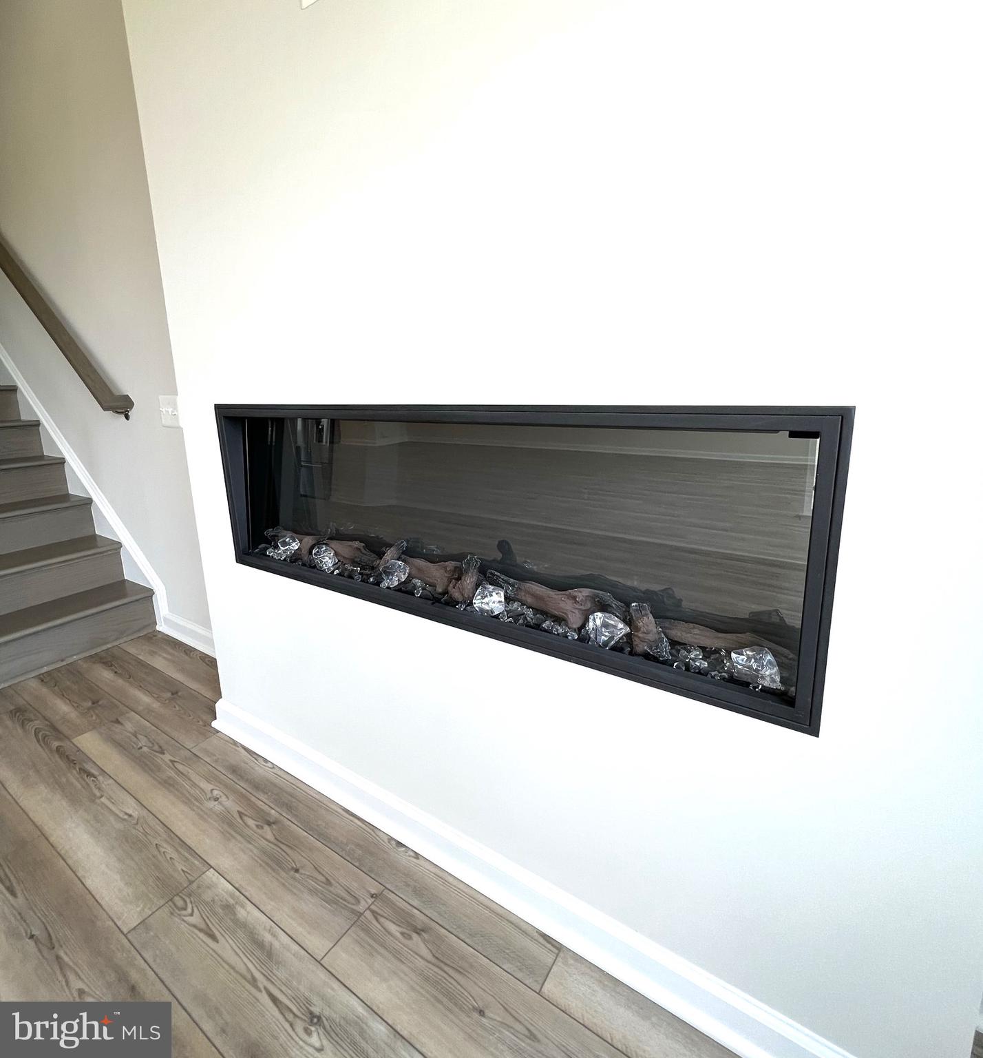 CROSSROADS VILLAGE - Residential Lease