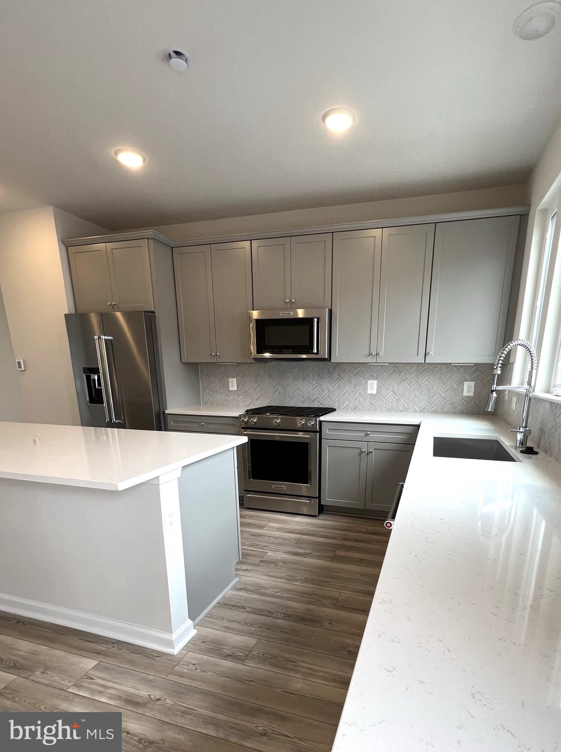 CROSSROADS VILLAGE - Residential Lease