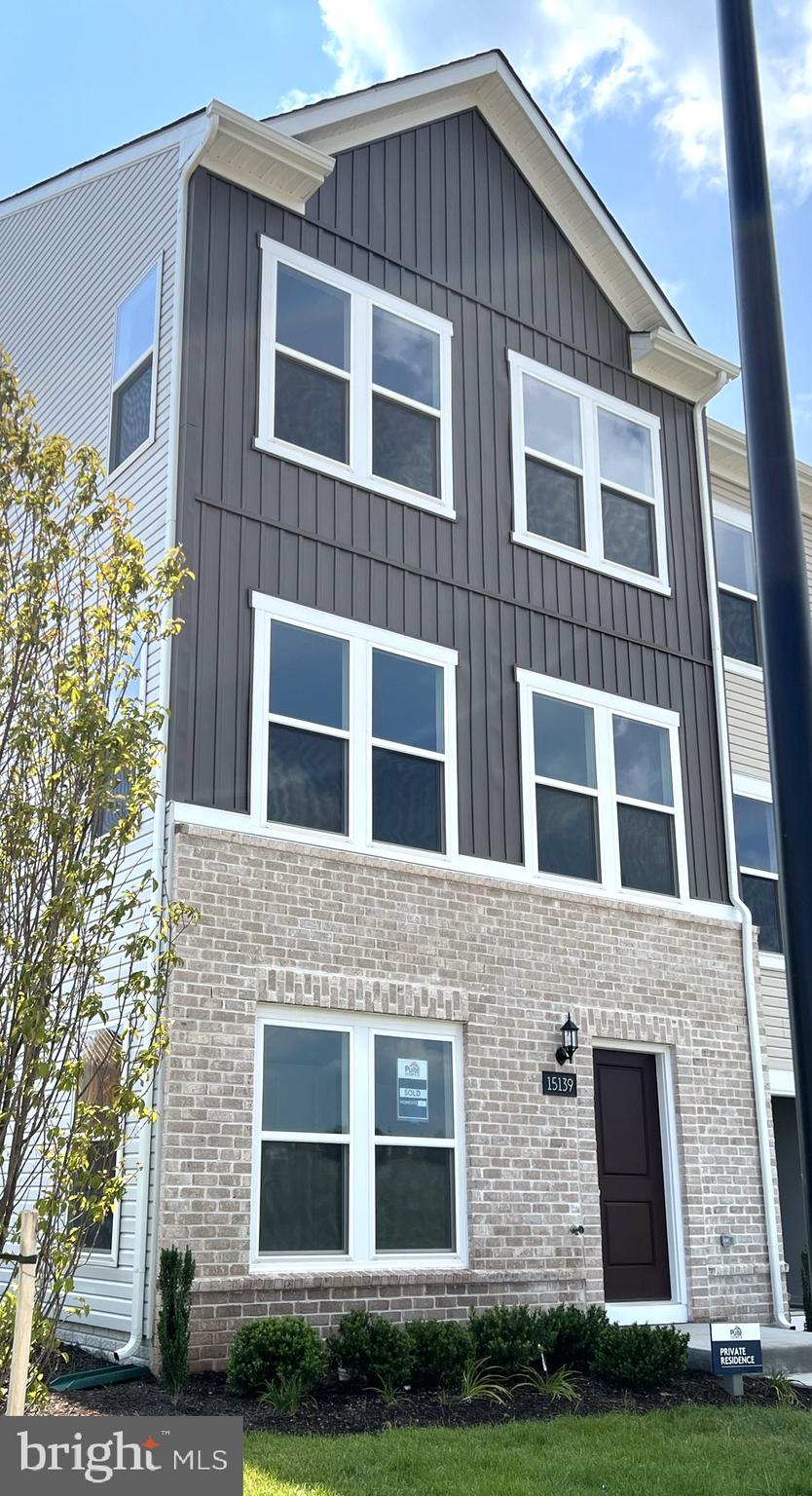 CROSSROADS VILLAGE - Residential Lease